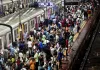 मुंबई : अब नालासोपारा स्टेशन पर लोकल में चढ़ने के लिए लगानी होगी लाइन; भीड़ को नियंत्रित करने के लिए विशेष क्राउड मैनेजमेंट अभियान शुरू