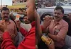 छत्रपति संभाजीनगर : एफडीए अधिकारी को भीड़ ने खिलाए एक्सपायर्ड बिस्कुट