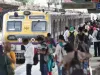 मध्य रेलवे ने 2,018 यात्रियों से जुर्माना वसूला जो नकली पहचान पत्र लेकर महामारी के बीच मुंबई उपनगरीय लोकल ट्रेनों में यात्रा करते पाए गए