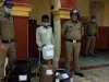 डोंबिवली इलाके में मानपाड़ा पुलिस ने अवैध शराब भट्ठी का किया भंडाफोड़ !