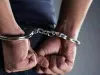 नवी मुंबई में कारोबारी से 2 करोड़ रुपये की लूट... 55 वर्षीय पुलिस निरीक्षक गिरफ्तार