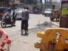 डोंबिवली पश्चिम के गणेश नगर में 15 दिन पहले बनी कंक्रीट सड़क में तोड़फोड़ से नागरिकों में गुस्सा
