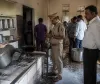 नालासोपारा जिला परिषद स्कूल में कुकर फटने से मची अफरा-तफरी
