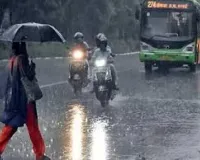 मुंबई में बेमौसम बारिश, महाराष्ट्र के अन्य हिस्सों में ओलावृष्टि से फसलों को नुकसान... 