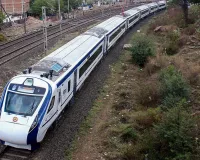 Rajasthan में  हादसे का शिकार हुई वंदे भारत, सांड के टकराने से ट्रेन का अगला हिस्सा क्षतिग्रस्त