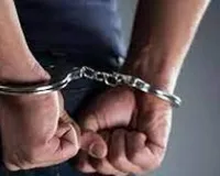 बांग्लादेश से आता था भारत में चोरी करने...  मुंबई पुलिस की क्राइम ब्रांच ने किया गिरफ्तार 