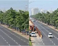 मुंबई : ईस्टर्न एक्सप्रेस हाईवे पर एलिवेटेड रोड परियोजना के लिए 706 पेड़ों की प्रस्तावित कटाई के बढ़ते विरोध; बीएमसी को एक कानूनी नोटिस 