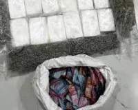 मुंबई: अवैध ड्रग और नशीले पदार्थों की तस्करी के रैकेट पर बड़ी कार्रवाई;  4.7 किलोग्राम कोकीन ज़ब्त