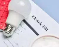 मुंबई : राज्य में बिजली की कीमतों में औसतन 10 प्रतिशत की कमी आएगी