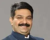 मुंबई : प्रसाद लाड ने  मुंबई पुलिस के सामने मीठी नदी से गाद निकालने के स्कैम में अपना बयान दर्ज कराया