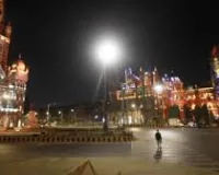 मुंबई : कोलाबा की झुग्गी-झोपड़ियों में रोशनी की पहल; प्रोजेक्ट पर लगभग 8-10 करोड़ रुपये खर्च