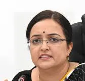 पुणे : अतिरिक्त नगर आयुक्त पवनीत कौर ने एक सख्त निर्देश जारी किया है, जिसमें सभी विभागों के प्रमुखों को निर्देश 