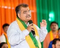 मुंबई : मालेगांव में मजबूरी, BJP ने उतारे चार मुस्लिम कैंडिडेट, सवाल पर क्या बोले रवींद्र चव्हाण?