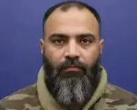 सूरत : पुलिस के हत्थे चढ़ा कुख्यात अपराधी, नाम है रहमान डकैत, ऐसे दबोचा गया 