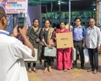 मुंबई : चुनावी प्रक्रिया में शामिल वाहनों की सख्त निगरानी के लिए पहली बार जियो-फेंसिंग सिस्टम का इस्तेमाल