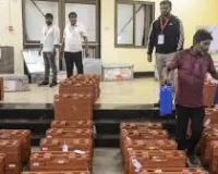 मुंबई : बीएमसी चुनावों में पीएडीयू मशीनें सिर्फ बैकअप के तौर पर, एसईसी ने दी जानकारी