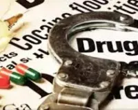 मुंबई : एमडी ड्रग फैक्ट्री संचालन के मास्टर माइंड आरोपी याकूब खान को लेकर पुलिस रवाना हुई 