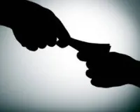 पुणे : रिश्वत के आरोप: काँग्रेस ने नरहरि जिरवाल का इस्तीफा मांगा