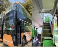 नोएडा की सड़कों पर भी दौड़ेंगी मुंबई जैसी 7 लग्जरी डबल डेकर बसें, जेवर से ग्रेनो तक… ऐसा होगा रूट मैप
