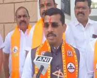 पुणे : शिवसेना ने राहुल गांधी को माफी मांगने के लिए 24 घंटे का अल्टीमेटम दिया