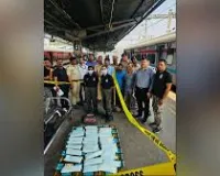 मुंबई : बांद्रा रेलवे पुलिस ने अवध एक्सप्रेस में लावारिस बैग से ₹13.83 करोड़ का 13 किलो चरस जब्त किया