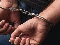 मुंबई  : कुर्ला में बिल्डिंग को अवैध पटाखों से निशाना बनाया गया, जिसमें 68 साल का बुज़ुर्ग घायल