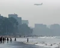 मुंबईकरों की सांसों पर सीधा हमला!..हवा में जहर, सरकार बेखबर कैंसर की ओर धकेली जा रही मुंबई