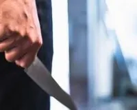 मुंबई : पारिवारिक विवाद सुलझाने की कोशिश कर रहे युवक की जीजा ने चाकू मारकर हत्या कर दी