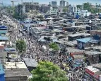 मुंबई : धारावी में 436 झुग्गी-झोपड़ियों में रहने वालों को फडणवीस सरकार का बड़ा तोहफा, देवनार में जमीन देने का फैसला