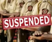 मुंबई : चोरी और जबरन वसूली के आरोपों में क्रिमिनल केस दर्ज होने के बाद आरसीएफ के 4 पुलिसवाले सस्पेंड