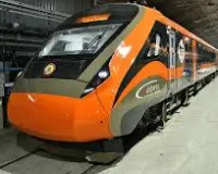 मुंबई-अहमदाबाद वंदे भारत एक्सप्रेस ट्रेन में अब 20 कोच होंगे