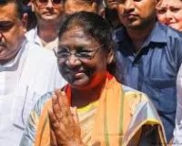 नई दिल्ली : पश्चिम बंगाल में राष्ट्रपति द्रौपदी मुर्मू के प्रोटोकॉल उल्लंघन पर केंद्र सख्त, बंगाल सरकार से मांगा जवाब