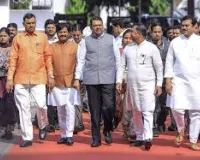 मुंबई : बढ़ते राज्य कर्ज पर CM देवेंद्र फडणवीस: गवर्नेंस पर फोकस