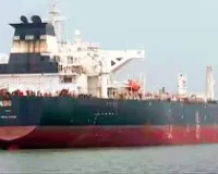 नई दिल्ली : डार्क मोड में होर्मुज स्ट्रेट के रास्ते मुंबई पहुंचा भारत के लिए तेल ला रहा 'शेनलोंग' जहाज, कैप्टन संधू ने दिखाई बहादुरी 