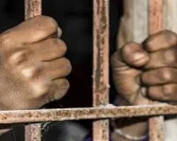 मुंबई : अधिकारी बनकर बसों से मोबाइल चुराने वाले गिरोह का पर्दाफाश, 2 शातिर गिरफ्तार