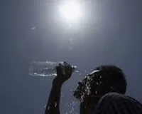 मुंबई : बढ़ा गर्मी का प्रकोप, हीट स्ट्रोक के मरीज पहुंच रहे अस्पताल, मीरा रोड का बुरा हाल