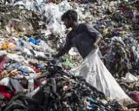 मुंबई में कागजों पर सिमटा प्लास्टिक बैन, धड़ल्ले से हो रहा इस्तेमाल; सर्वे में हुआ खुलासा