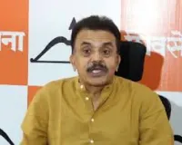मुंबई : बांग्लादेशी के नाम पर लीगल फेरीवालों को परेशान करना बंद करें, बीएमसी और पुलिस कर्मियों को संजय निरुपम ने चेताया 