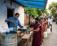 ठाणे : एलपीजी संकट के बीच ठाणे में केरोसिन वितरण शुरू, बिना राशन कार्ड वालों को भी फायदा