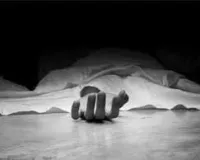 ठाणे : मुंब्रा में 22 साल पुरानी इमारत का स्लैब गिरा...  70 वर्षीय बुजुर्ग की मौत !