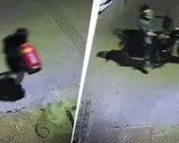 मुंबई में घर-घर जाकर गैस सिलेंडर चुराने वाला आरोपी गिरफ्तार, 45 गैस सिलेंडर और 3 बाइक बरामद