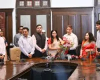 मुंबई : महाराष्ट्र सरकार ने 10 सीनियर आईएएस अधिकारियों का तबादला किया