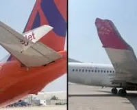 दिल्ली एयरपोर्ट पर बड़ा हादसा टला: स्पाइसजेट और अकासा एयर के विमानों के पंख आपस में टकराए; सभी यात्री सुरक्षित