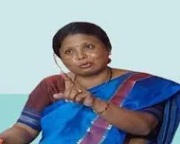 मुंबई : सुषमा अंधारे ने फडणवीस को चुनौती दी: क्या वह महिला कल्याण के लिए इस्तीफा देंगे?