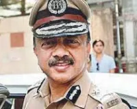 मुंबई : ड्रग्स को लेकर एक्शन मोड में पुलिस, कमिश्नर देवन भारती बोले- 'किसी को नहीं बख्शेंगे'