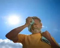 मुंबई : हीटस्ट्रोक से मौत: राज्य में हीटस्ट्रोक के 55 मरीज; 2 मौतों पर शक