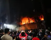 बांग्लादेश :  मौलाना की हत्या पर भड़के कट्टरपंथी... हिंदुओं पर निकाली भड़ास, घरों और दुकानों पर बोला हमला