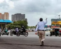 मुंबई : महाराष्ट्र दिवस परेड के चलते दादर में ट्रैफिक प्रतिबंध, रूट डायवर्जन, पढ़िए मुंबई पुलिस ने जारी की एडवाइजरी