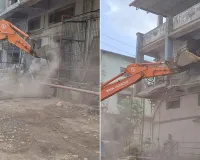 भिवंडी: राजलक्ष्मी कंपाउंड में अवैध गोदामों पर MMRDA की बड़ी कार्रवाई, कोर्ट आदेश के बाद चला बुलडोजर