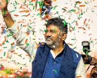 डीके शिवकुमार ने कर्नाटक के 25वें मुख्यमंत्री के रूप में ली शपथ, बेंगलुरु में भव्य समारोह